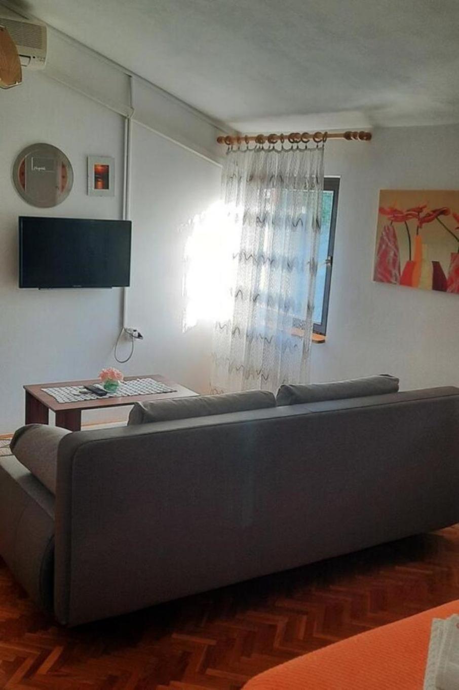 Apartments Nada - 100 M From Beach Kali Exterior photo